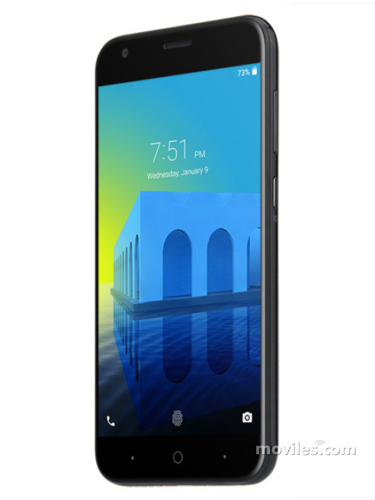 Image 4 ZTE Voyage 5